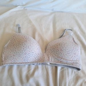 38C Jessica Simpson wireless bra